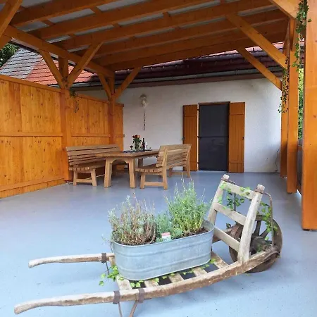 Waldesruh Casa vacanze Dietersdorf am Gnasbach